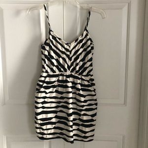 Metropark XS beetlejuice stripe dress NWT